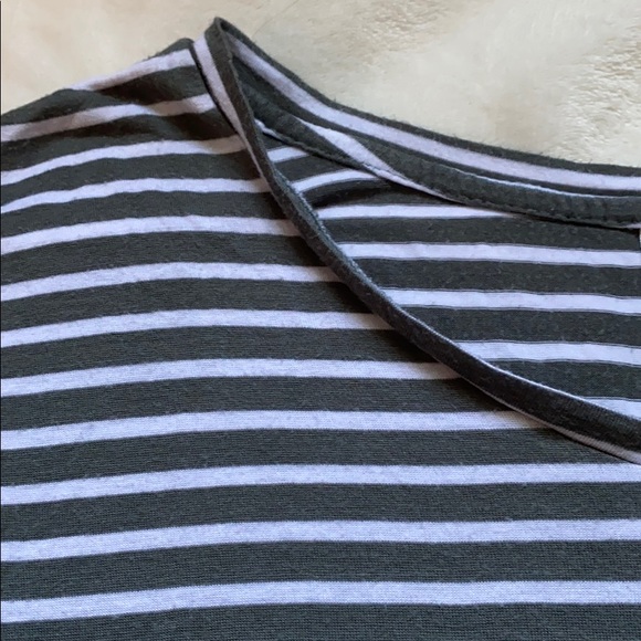 Shirt - Picture 2 of 3